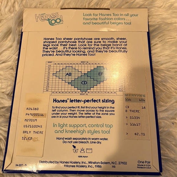 Hanes pantyhose new old stock - Picture 4 of 5